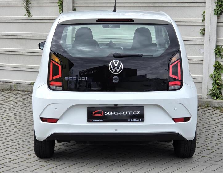 Volkswagen up! 5