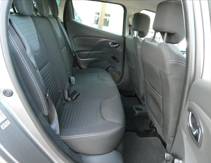 Renault Clio Hatchback 898,0 66 kw