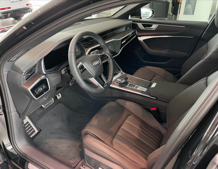 Audi A6 Allroad Kombi 3,0 l 210 kw