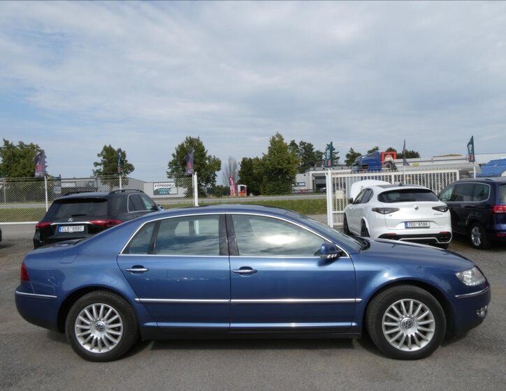Volkswagen Phaeton Sedan / Limuzína 3,0 l 171 kw