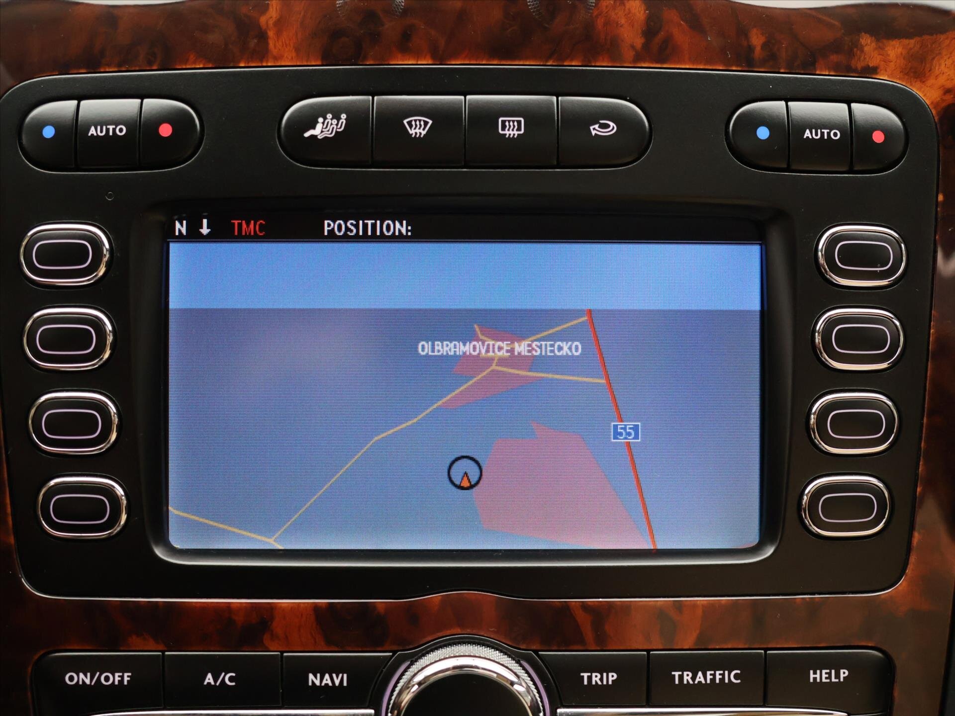 Bentley Continental Flying Spur Sedan / Limuzína 6,0 l 412 kw