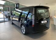 Hyundai Staria 7
