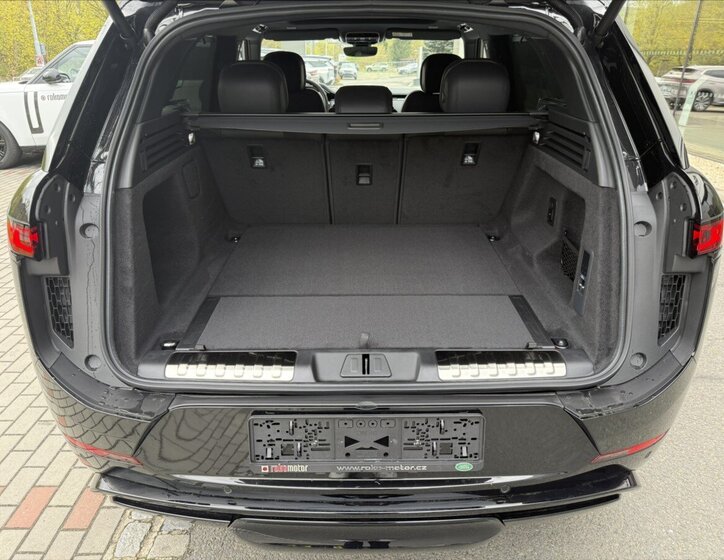 Land Rover Range Rover Sport SUV / Terénní 3,0 l 184 kw