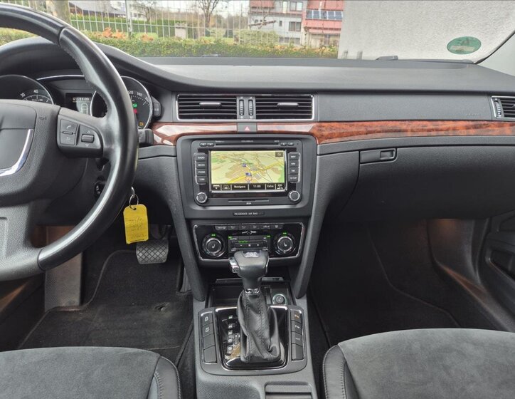 Škoda Superb Kombi 3,6 l 191 kw