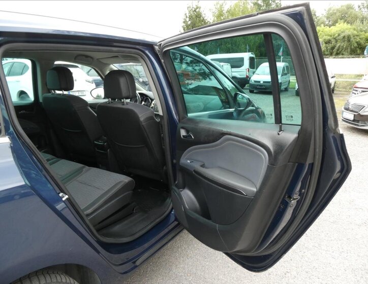 Opel Zafira MPV 2,0 l 121 kw