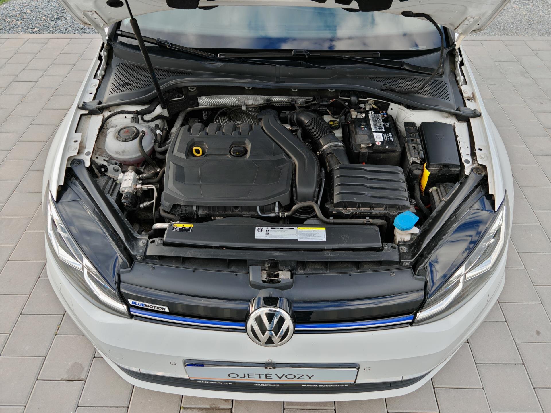 Volkswagen Golf Kombi 1,5 l 96 kw
