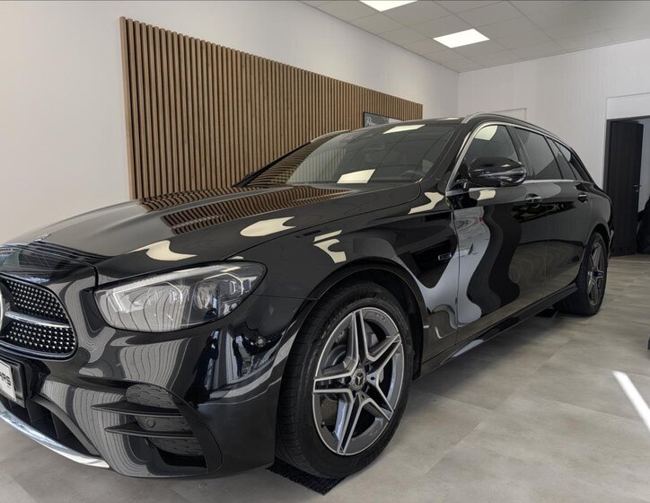 Mercedes-Benz Třídy E Kombi 2,0 l 143 kw