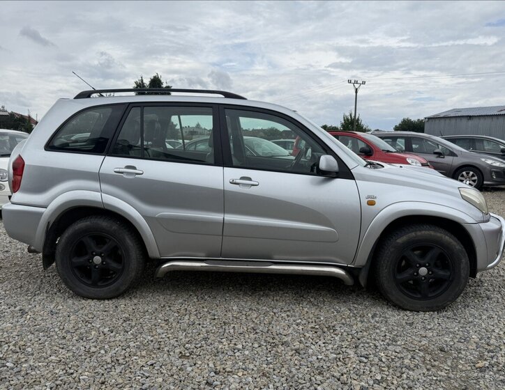 Toyota RAV4 4
