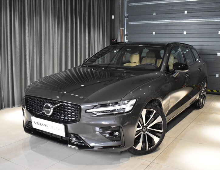 Volvo V60 Kombi 2,0 l 145 kw