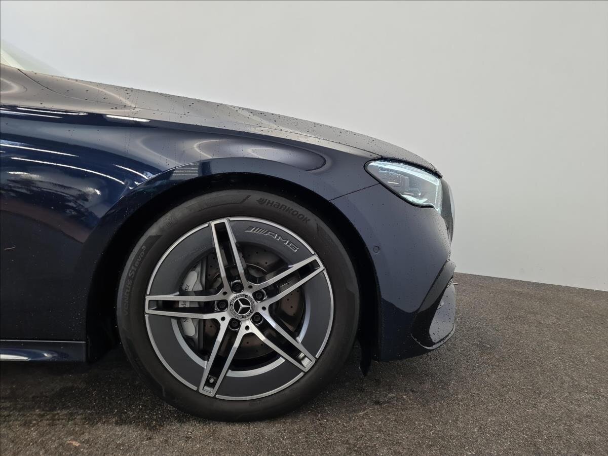 Mercedes-Benz Třídy E