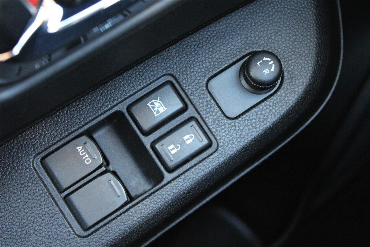 Suzuki Ignis Hatchback 1,2 l 61 kw