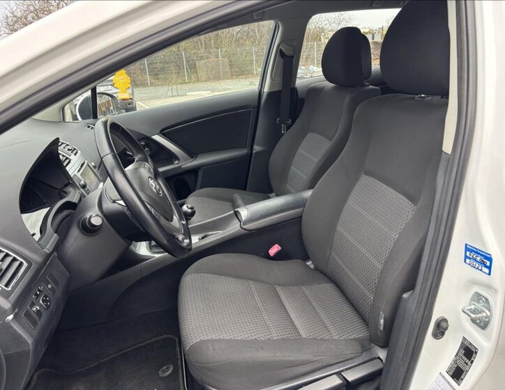 Toyota Avensis Kombi 1,8 l 108 kw