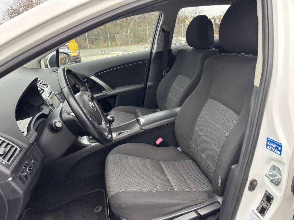 Toyota Avensis Kombi 1,8 l 108 kw