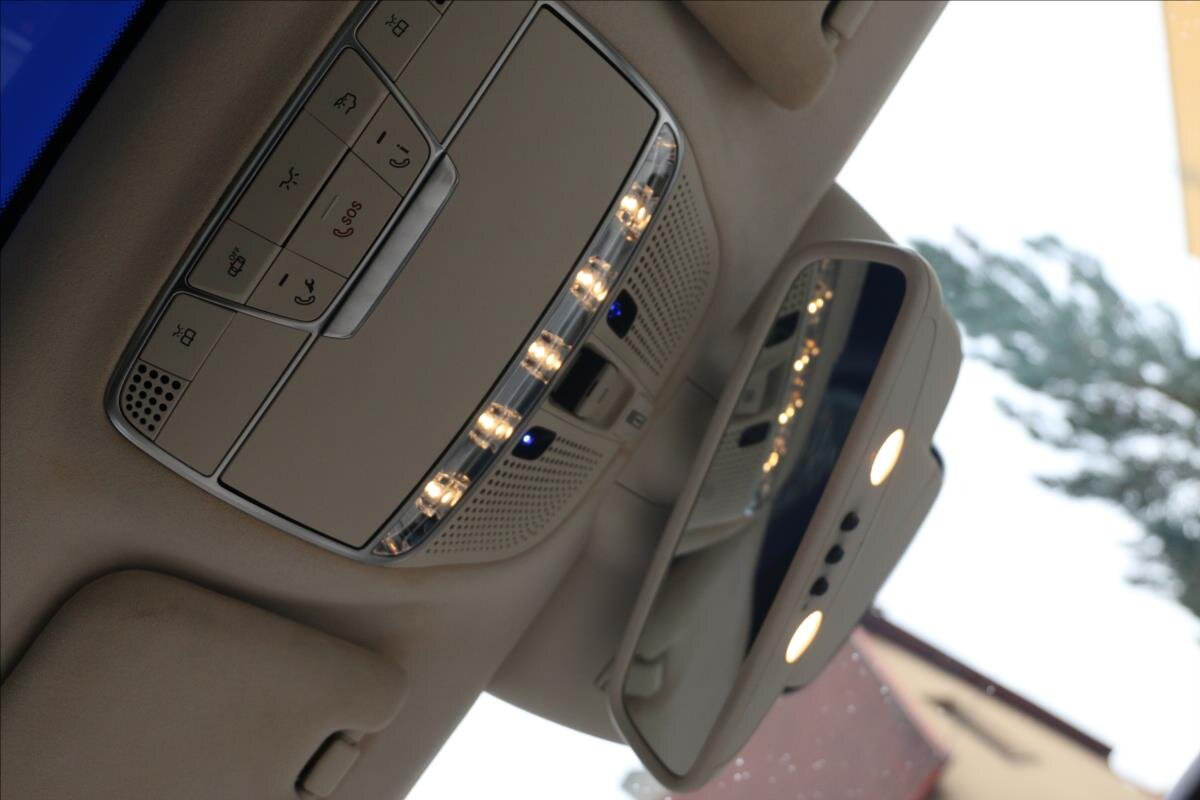 Mercedes-Benz Třídy S Kupé 4,7 l 335 kw