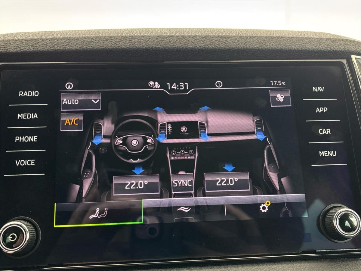 Škoda Karoq SUV / Terénní 1,5 l 110 kw