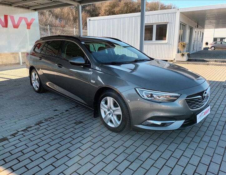 Opel Insignia Kombi 1,6 l 81 kw