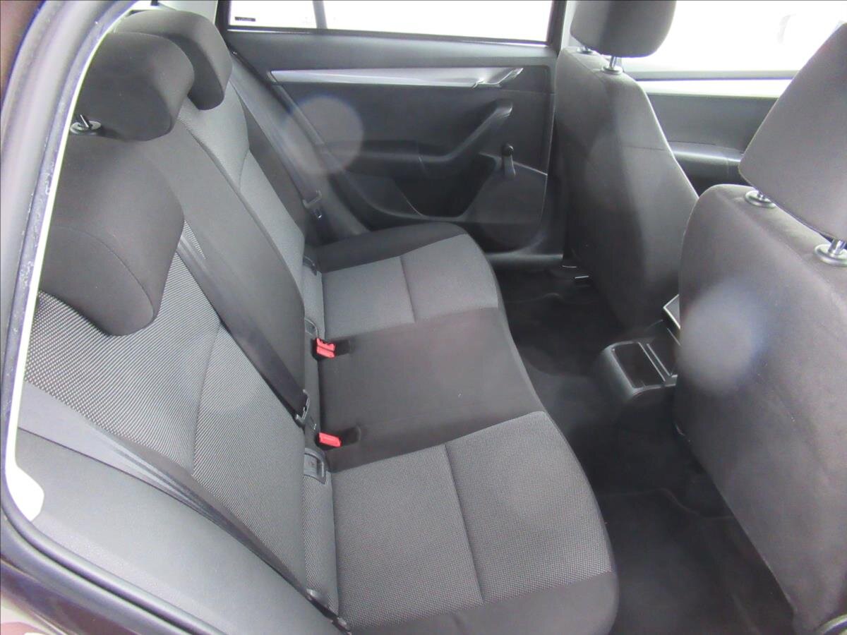 Škoda Octavia Kombi 1,2 l 77 kw