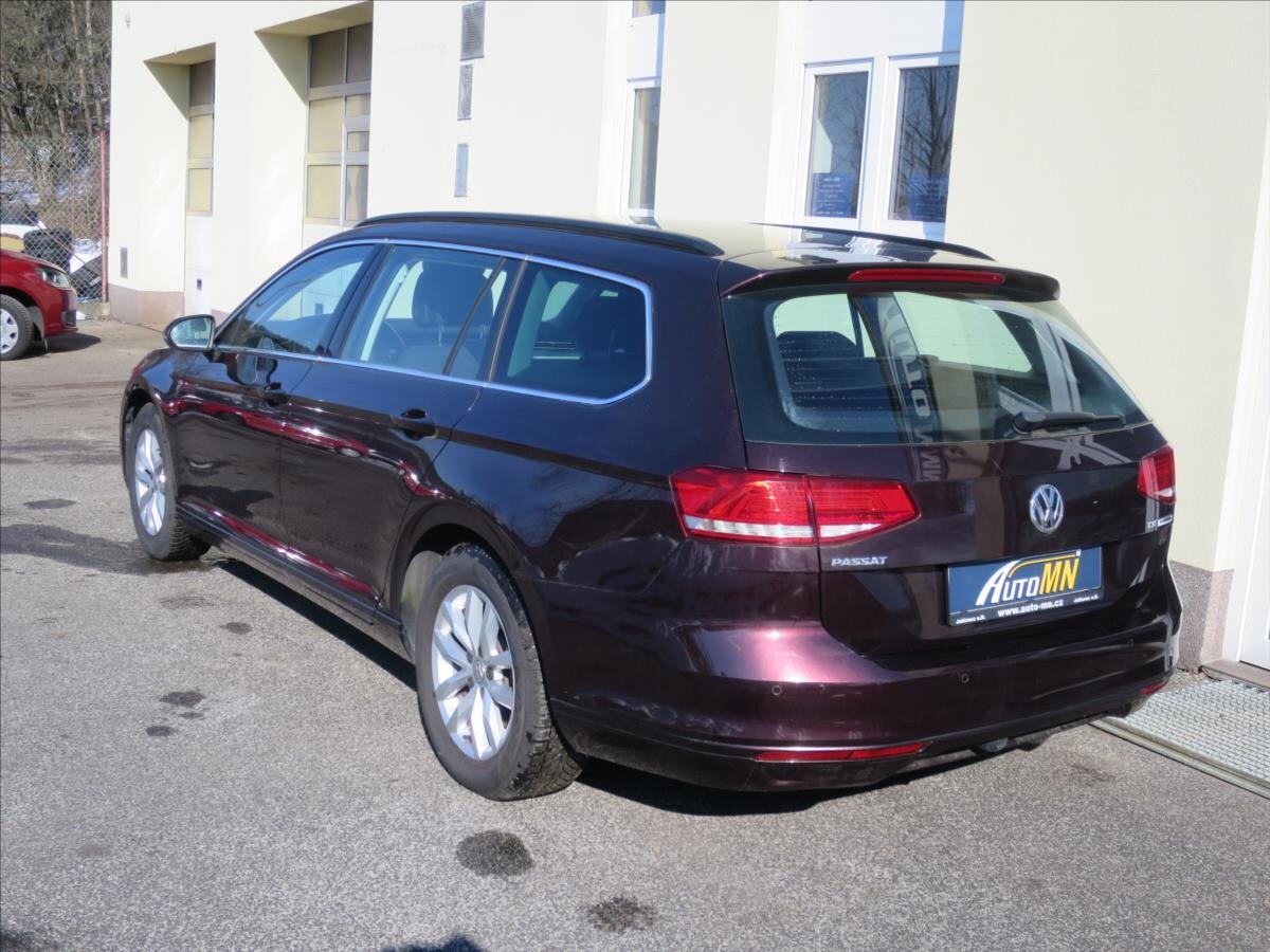 Volkswagen Passat Kombi 1,4 l 92 kw