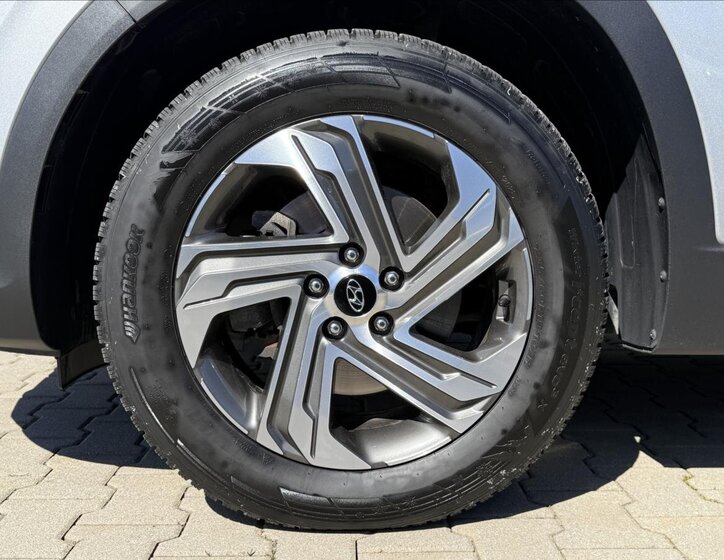 Hyundai Santa Fe SUV / Terénní 2,2 l 142 kw