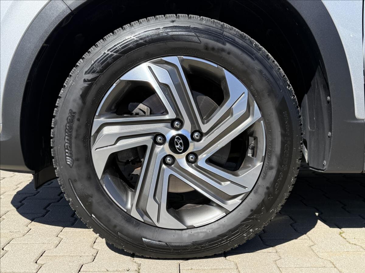 Hyundai Santa Fe SUV / Terénní 2,2 l 142 kw