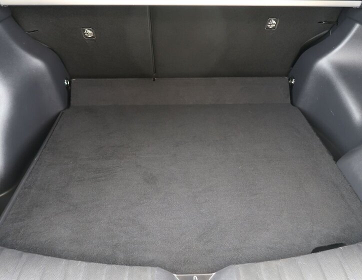 Toyota Corolla Cross Hatchback 2,0 l 112 kw