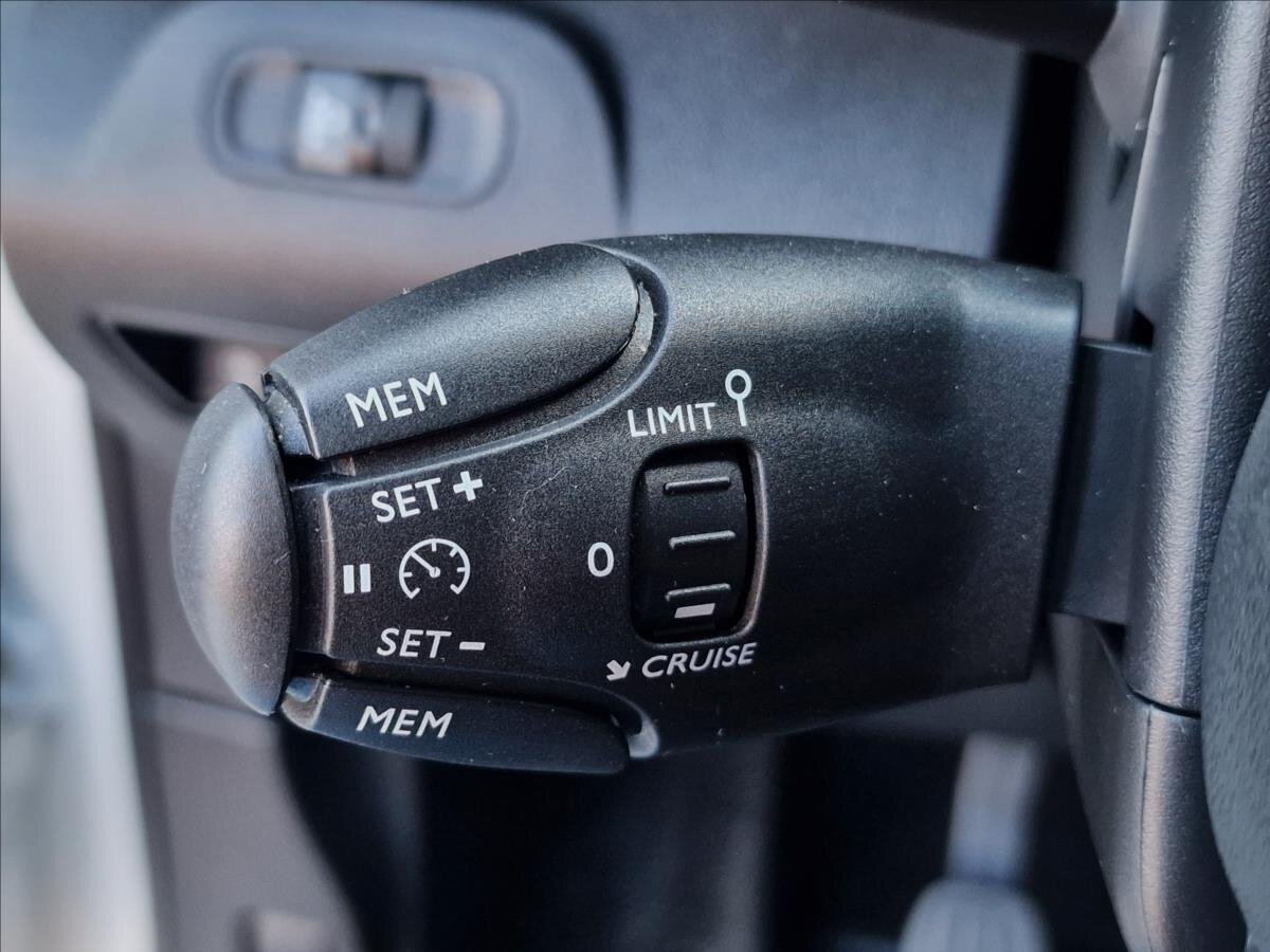 Citroën Berlingo MPV 1,2 l 81 kw