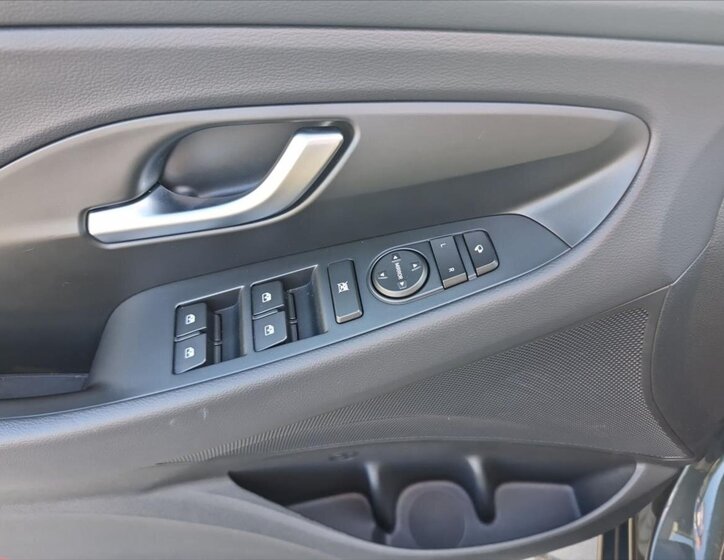 Hyundai i30 Kombi 1,5 l 70 kw