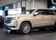 Cadillac Escalade 11