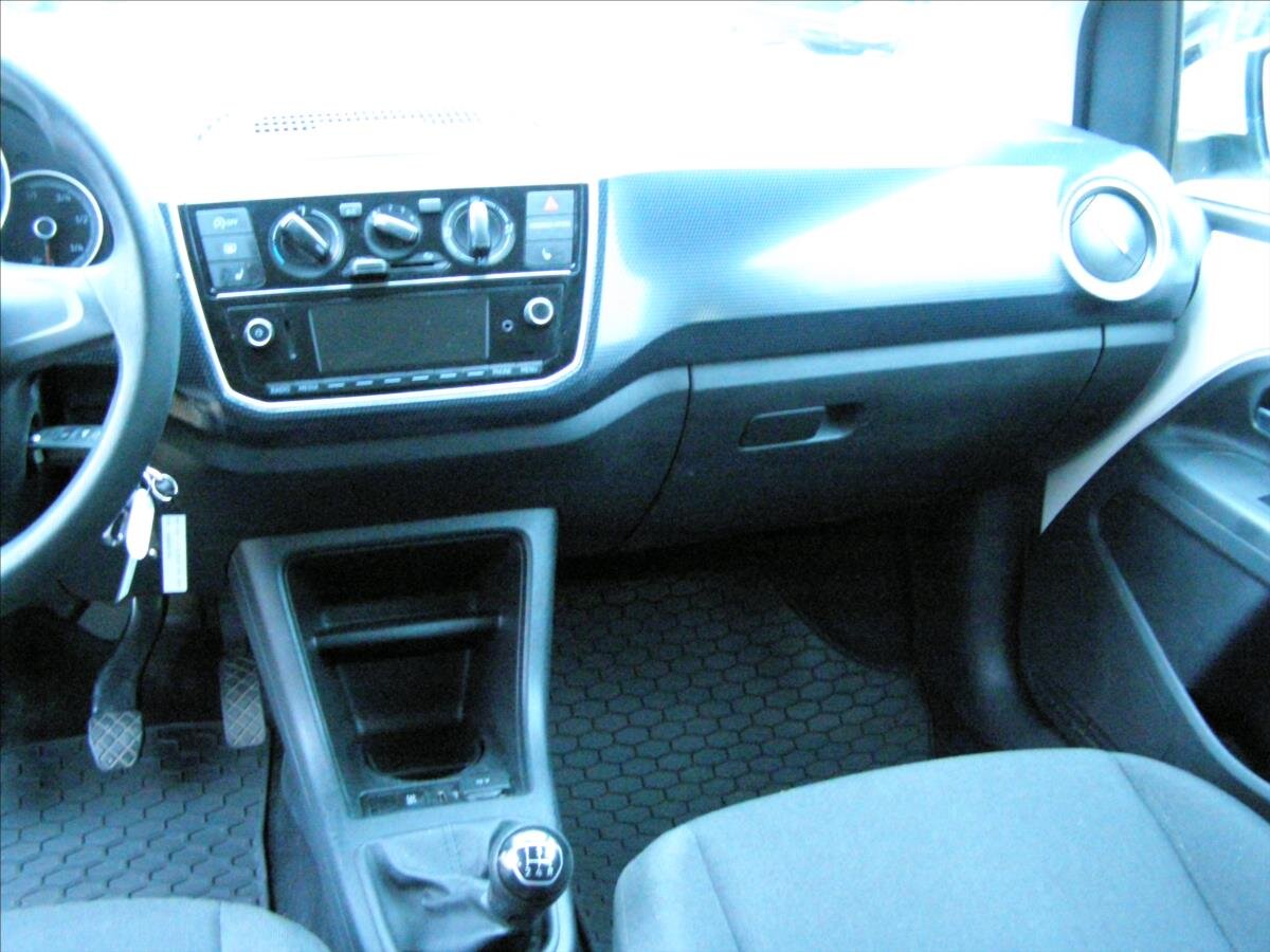 Volkswagen up! Hatchback 999,0 44 kw