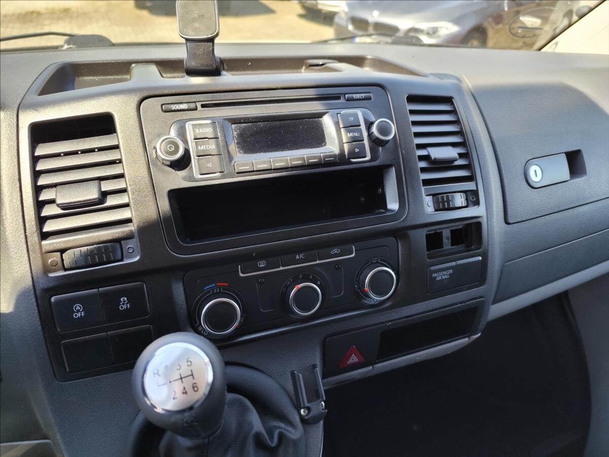 Volkswagen Transporter VAN-Minibus 2,0 l 103 kw