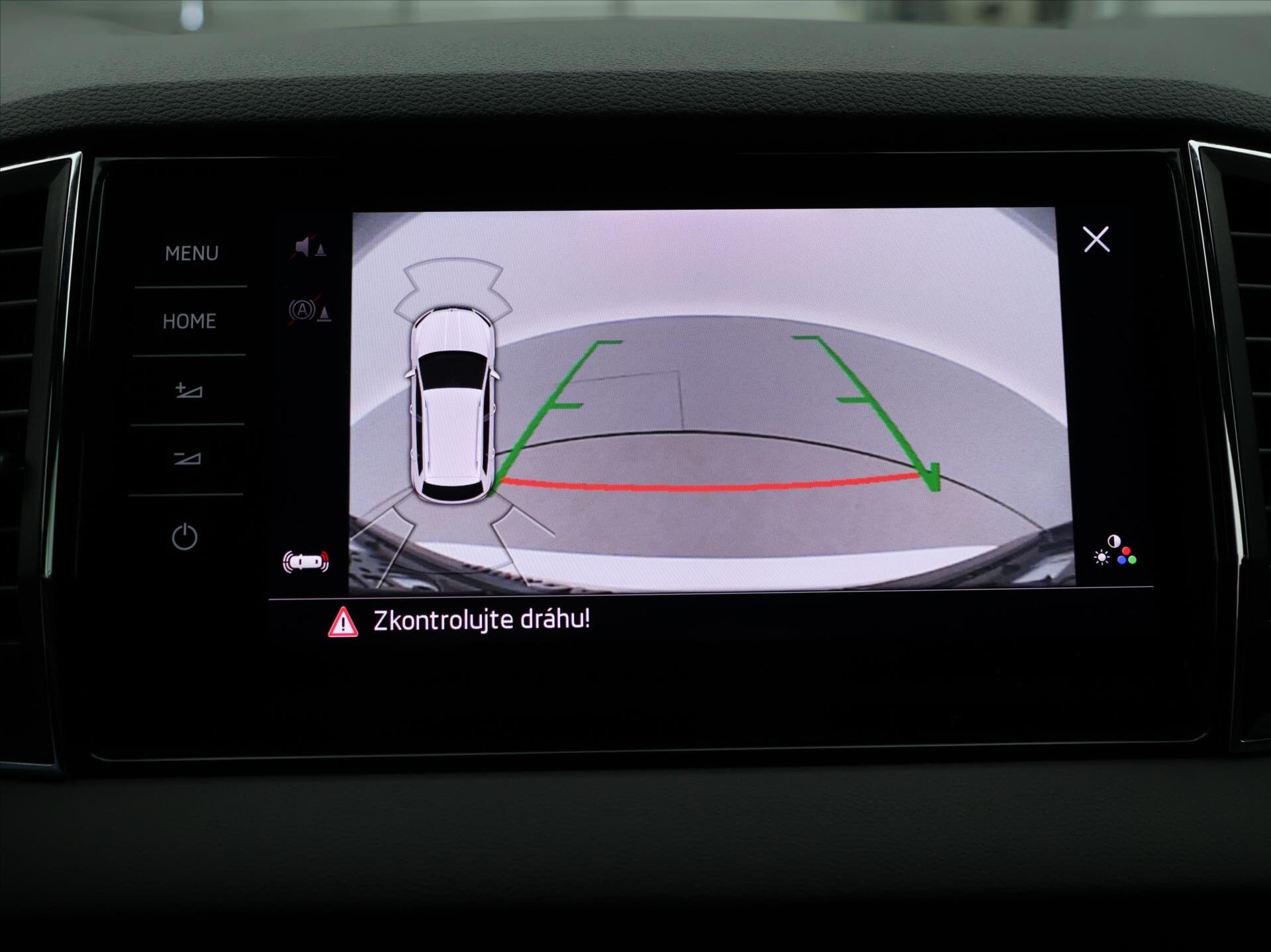 Škoda Karoq SUV / Terénní 2,0 l 140 kw