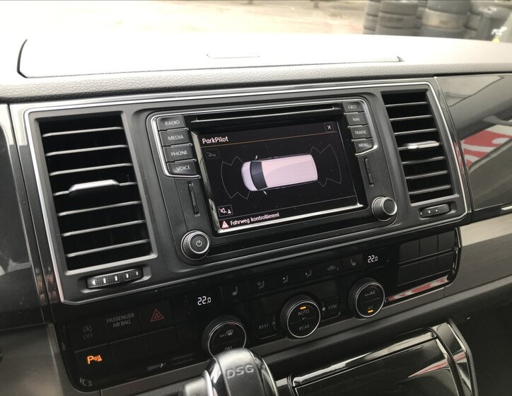 Volkswagen Caravelle Kombi 2,0 l 110 kw