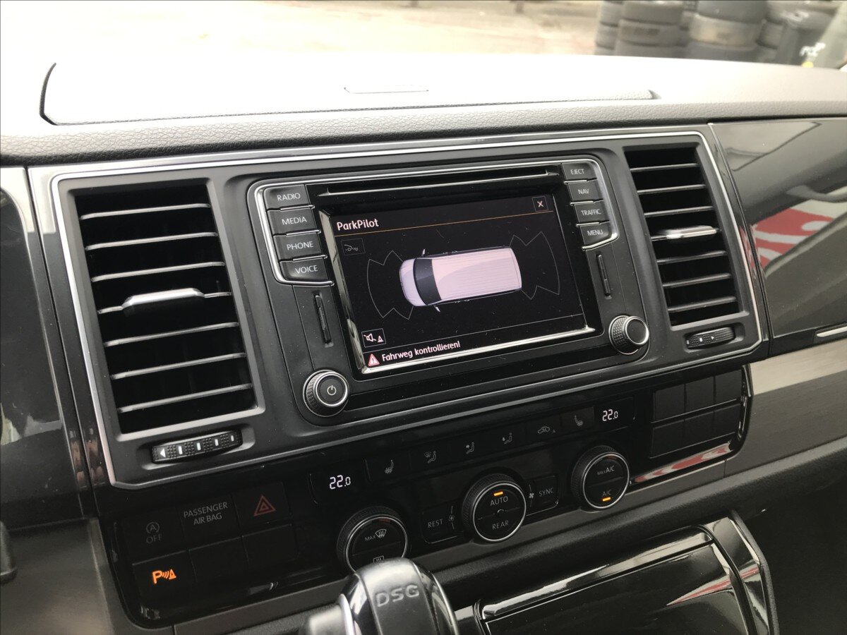 Volkswagen Caravelle Kombi 2,0 l 110 kw