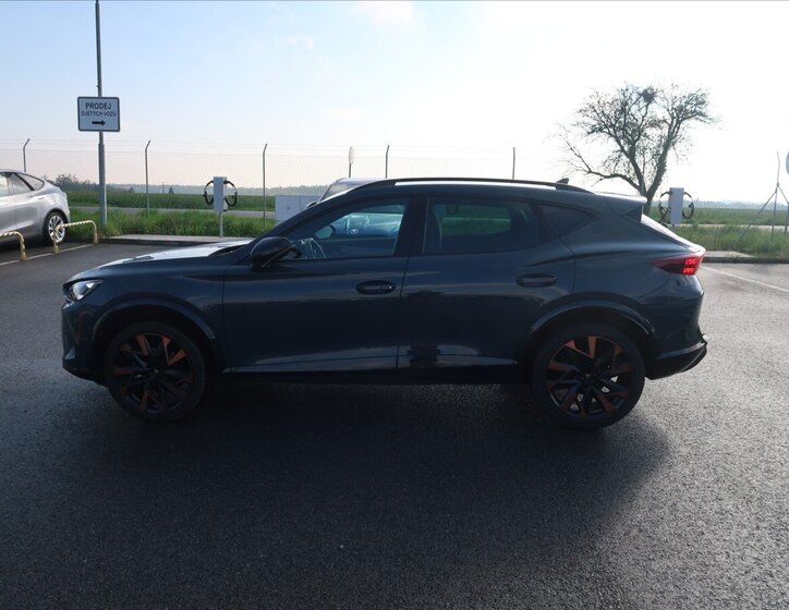 Cupra Formentor SUV / Terénní 1,5 l 110 kw