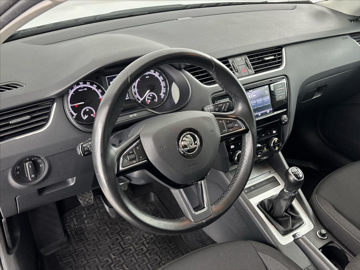 Škoda Octavia Liftback 1,6 l 85 kw