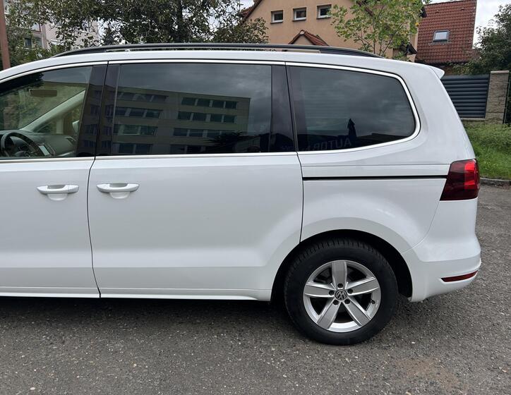 Volkswagen Sharan 18