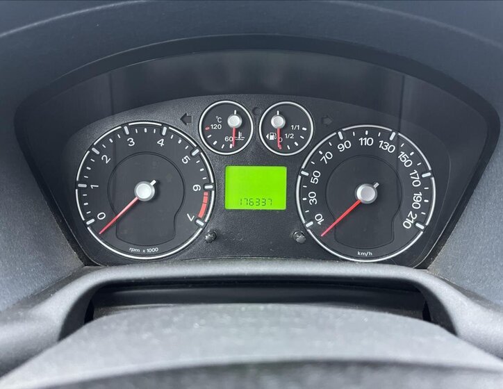 Ford Fusion Kombi 1,4 l 59 kw