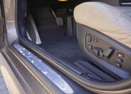 BMW M5 Sedan 5,0 l 373 kw