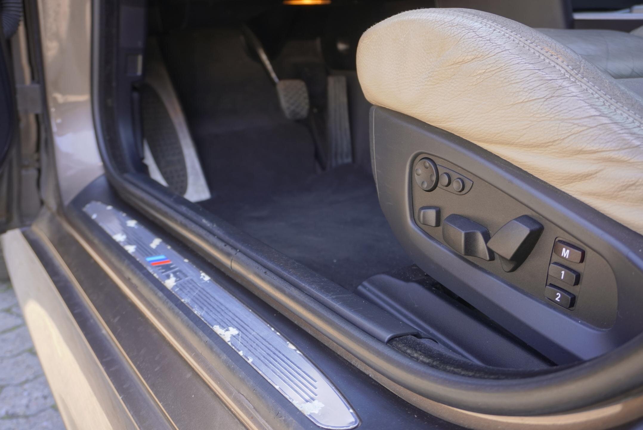 BMW M5 Sedan 5,0 l 373 kw