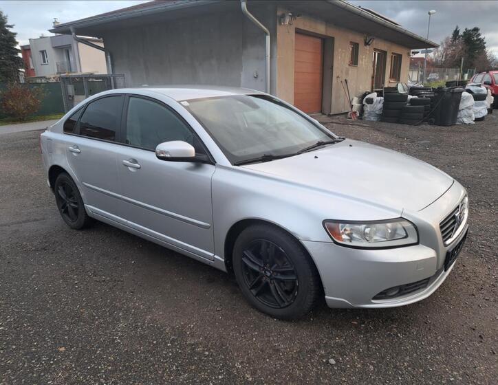 Volvo S40 10