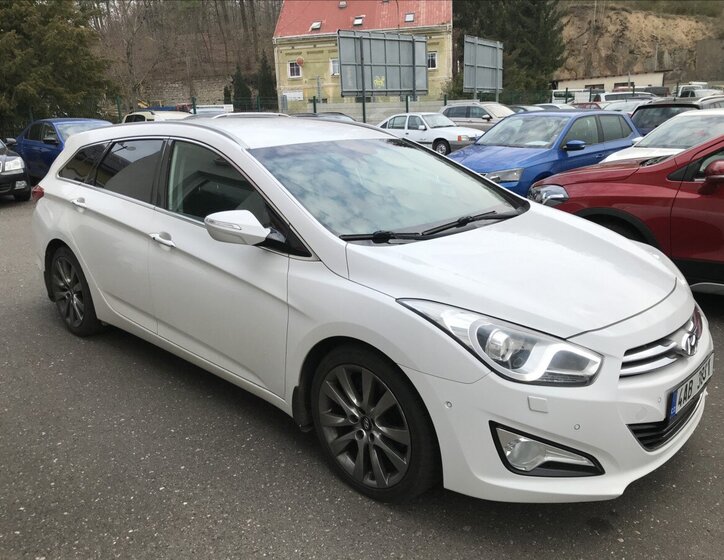 Hyundai i40 Kombi 1,7 l 100 kw