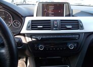 BMW Řada 3 Sedan / Limuzína 2,0 l 135 kw