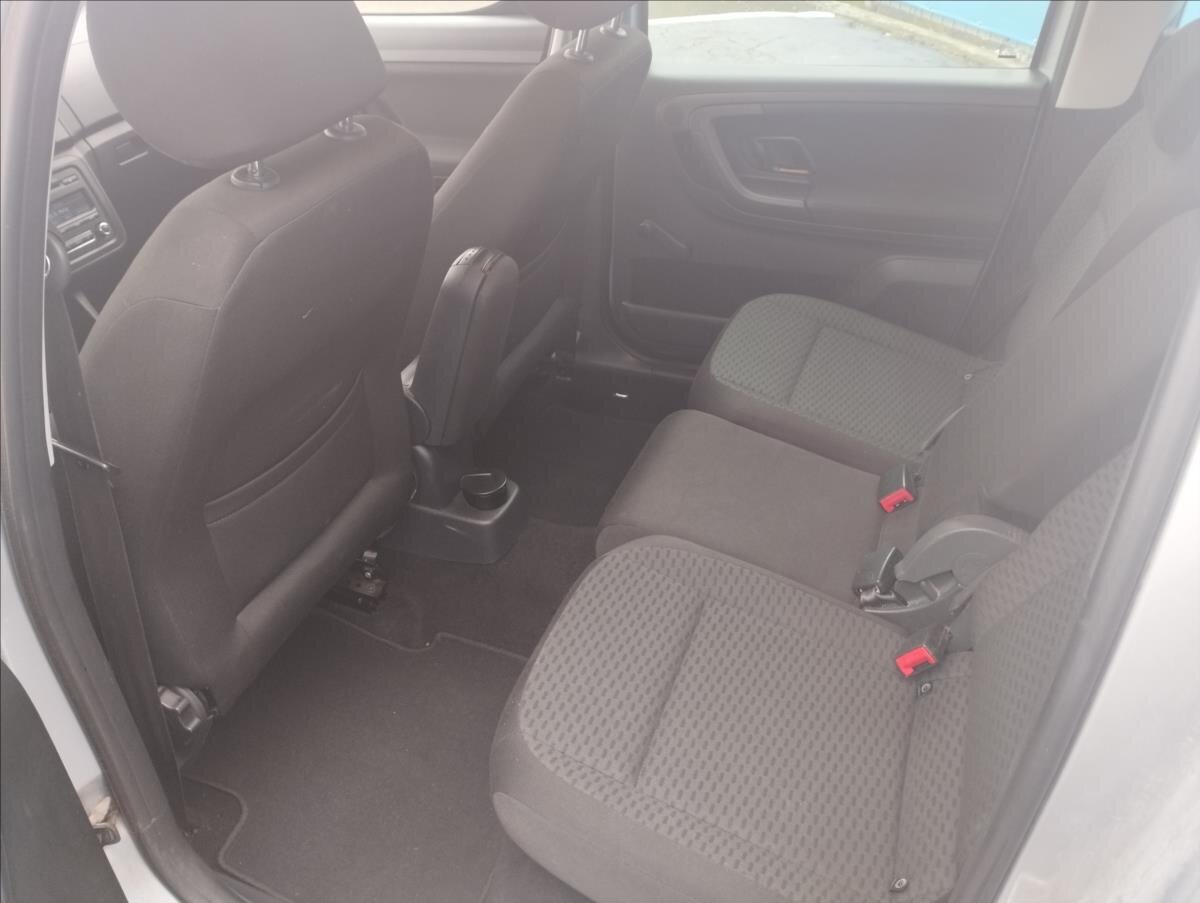 Škoda Roomster MPV 1,2 l 63 kw
