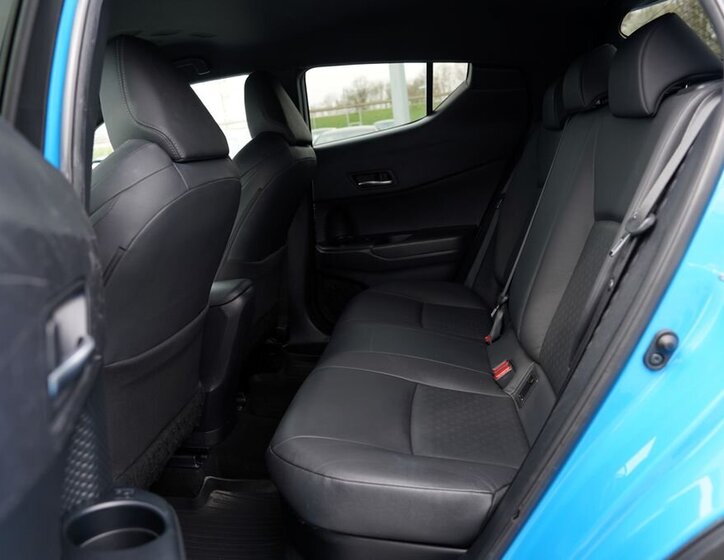 Toyota C-HR Hatchback 1,8 l 125 kw