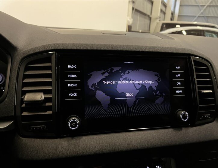 Škoda Karoq SUV 1,5 l 110 kw