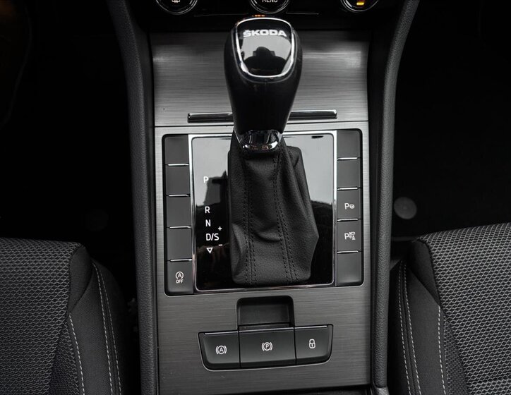 Škoda Superb Kombi 2,0 l 110 kw