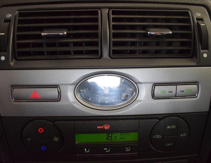 Ford Mondeo Kombi 1,8 l 92 kw