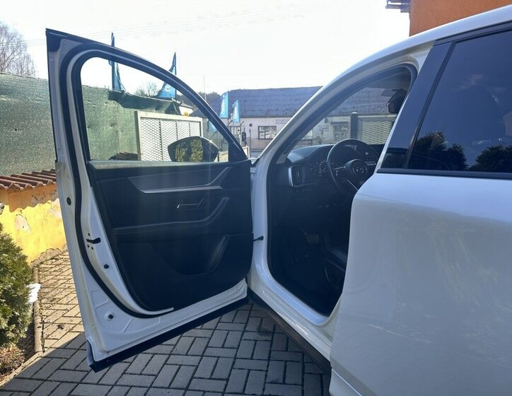 Mazda CX SUV 3,3 l 187 kw