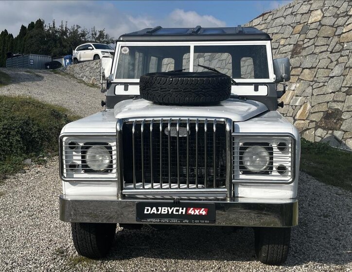 Land Rover Ostatní Ostatní 2,3 l 46 kw