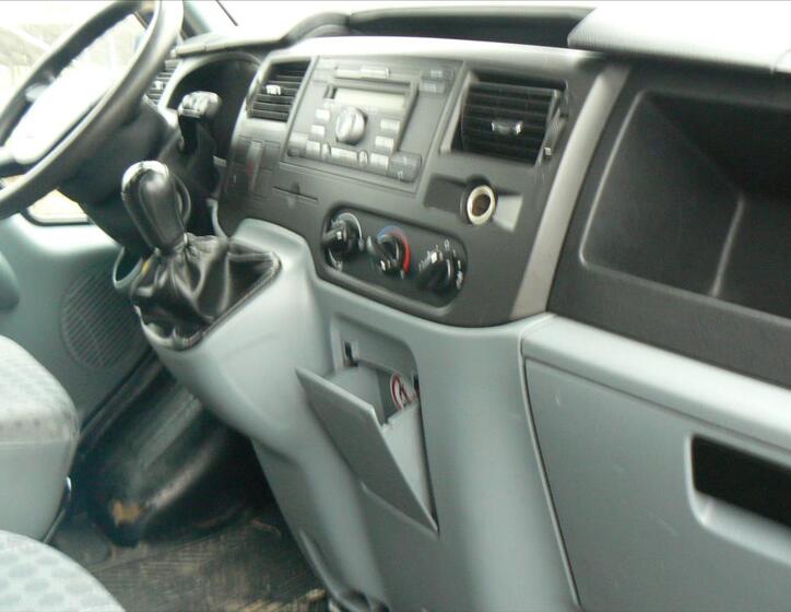 Ford Transit 12